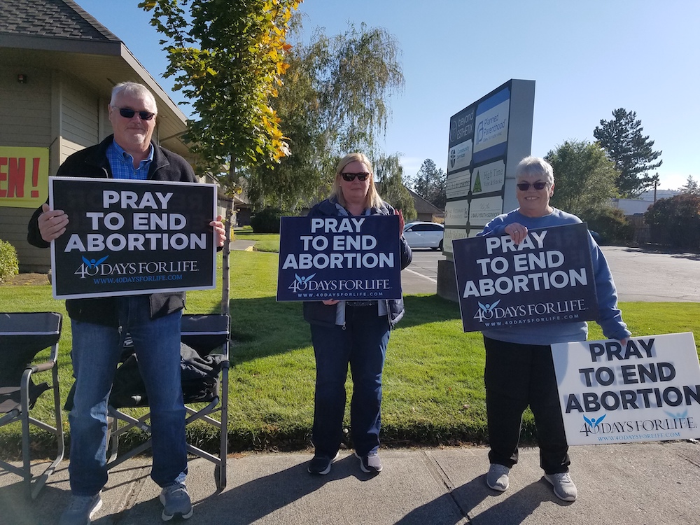 John Lynnete-Christine